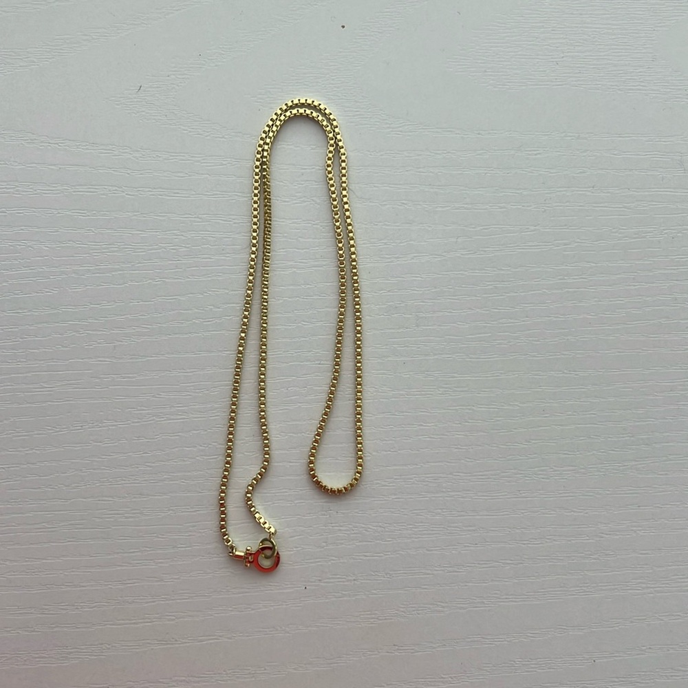 Gorjana necklace